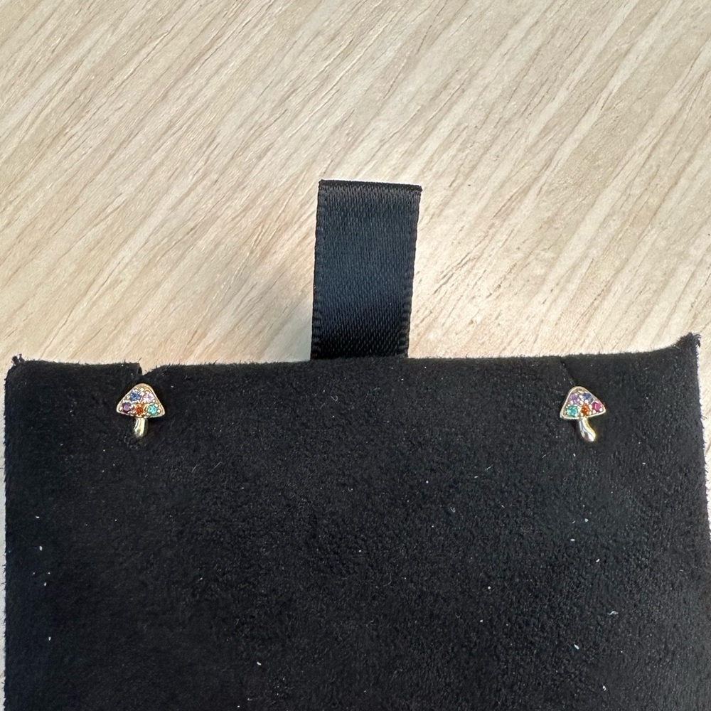 Brent Neale Micro Mushroom Stud Earrings